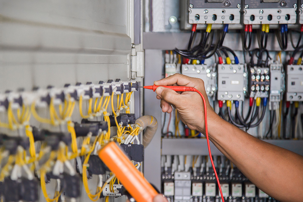 Qualified Electrician Support